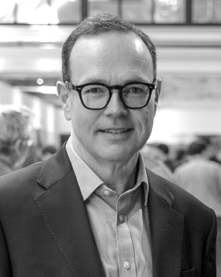 Damien Jackman